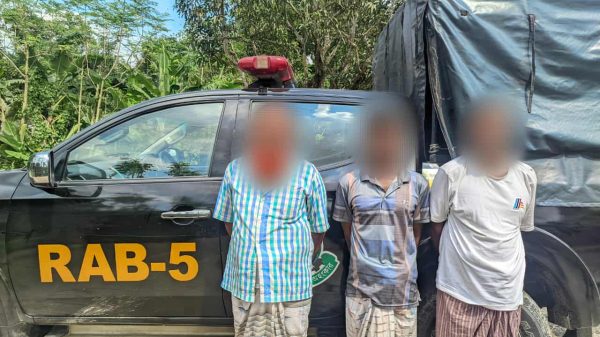 রাজশাহীর দুর্গাপুরে আলোচিত ওয়াজেদ হত্যা মামলার ৩ আসামি গ্রেফতার