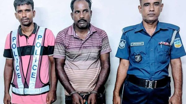 দেওয়ানগঞ্জে কুখ্যাত ডাকাত আ. ছালামকে গ্রেফতার করেছে পুলিশ।