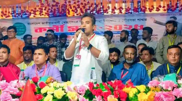 খুলনার পাইকগাছায় উপজেলা ও পৌর স্বেচ্ছাসেবক দলের কর্মী সভায় অংশ নেন হাজারো নেতাকর্মী।