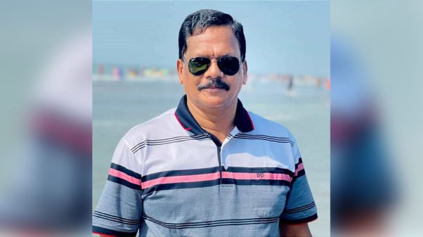 নোয়াখালী পৌরসভা আওয়ামী লীগের সভাপতি আব্দুল ওয়াদুদ পিন্টুকে ঢাকা ধানমন্ডি থেকে ডিবি পুলিশ গ্রেপ্তার করেছে।