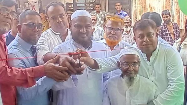 বাকেরগঞ্জ নিয়ামতি বাজারে ডাচ-বাংলা ব্যাংকের নতুন শাখা উদ্বোধন অনুষ্ঠান