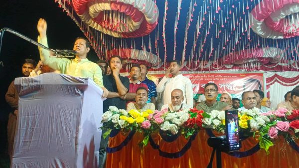 মধুপুরে বিএনপির মনোনয়ন প্রত্যাশী এডভোকেট মোহাম্মদ আলীর কর্মীসভায় বিপুল জনসমাগম—নয়াপাড়া মাঠ জনসমুদ্রে পরিণত।