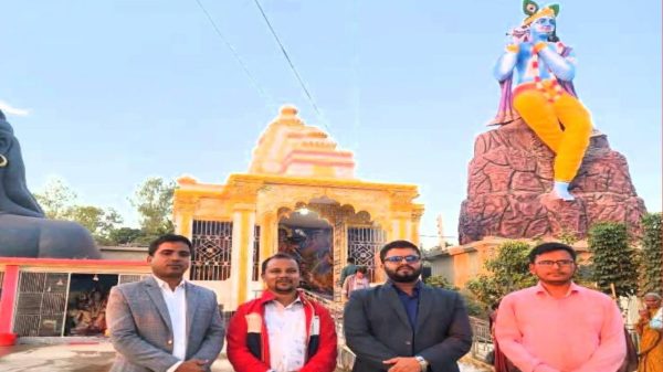 গাইবান্ধার পলাশবাড়ীতে ৫৩ ফুট উচ্চতার বিশ্বের সর্ববৃহৎ শ্রীকৃষ্ণের বিগ্রহ, উদ্বোধনের প্রস্তুতি চলছে